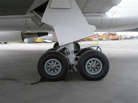 boeing 777 landing gear|boeing 767 landing gear configuration.